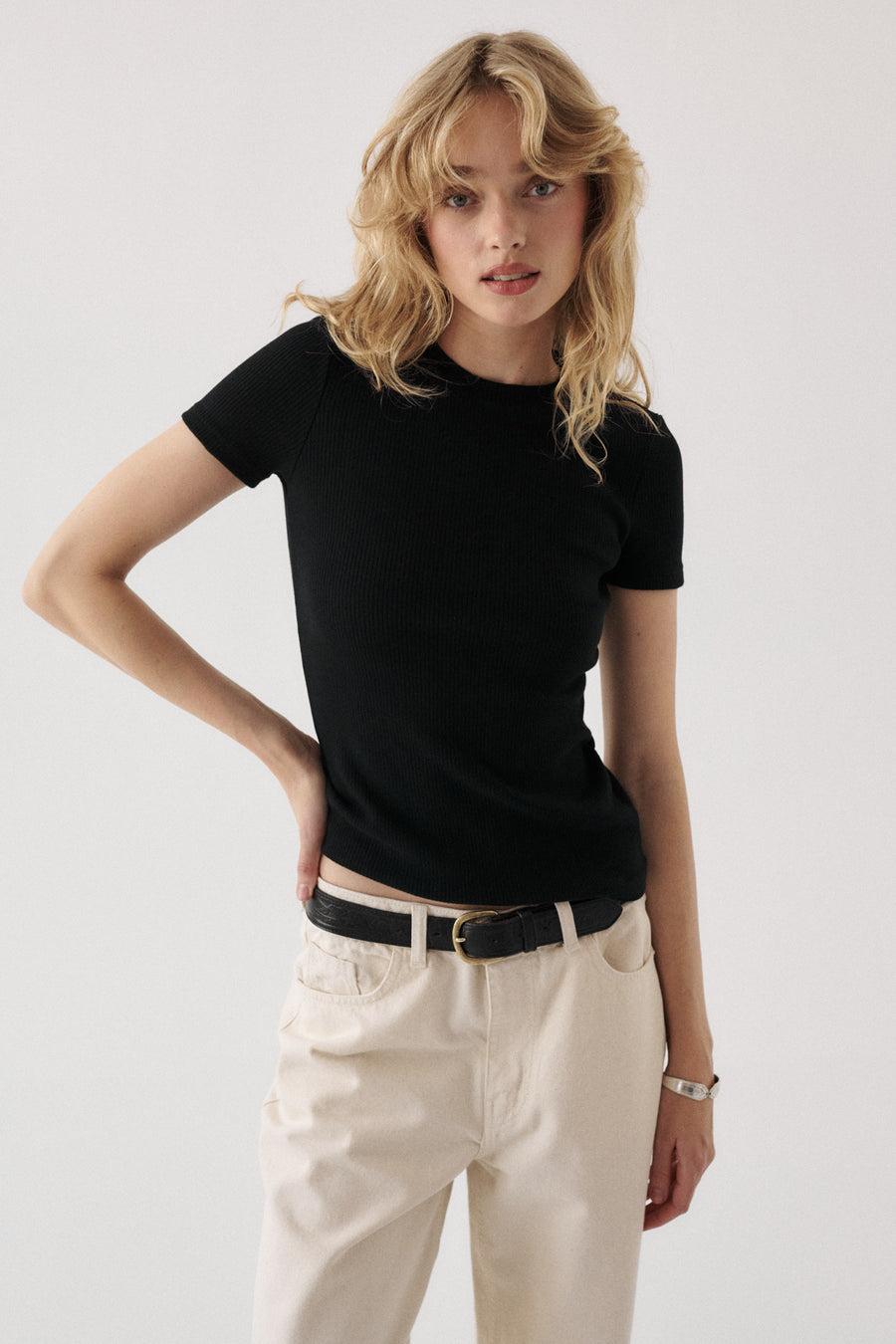 T-shirt in organic cotton / 13 / 04 / onyx black