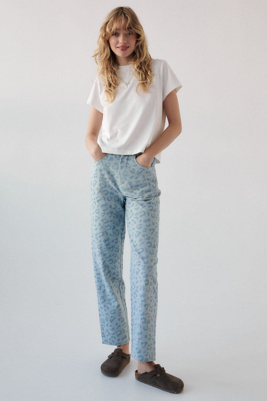 Cotton jeans / 05 / 19 / light indigo