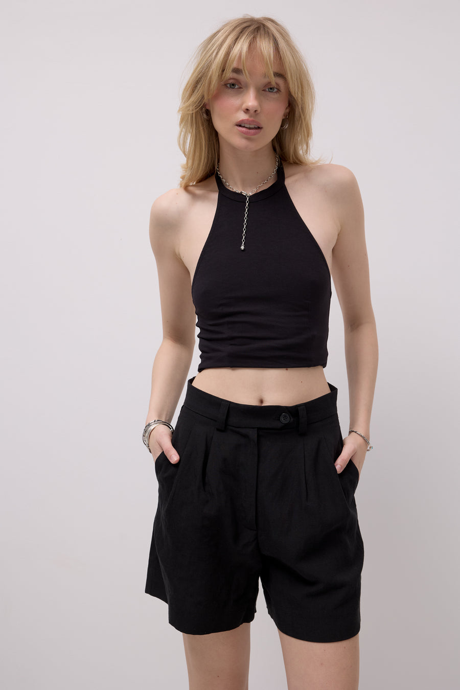 Shorts in Tencel™ & linen / 09 / 12 / onyx black
