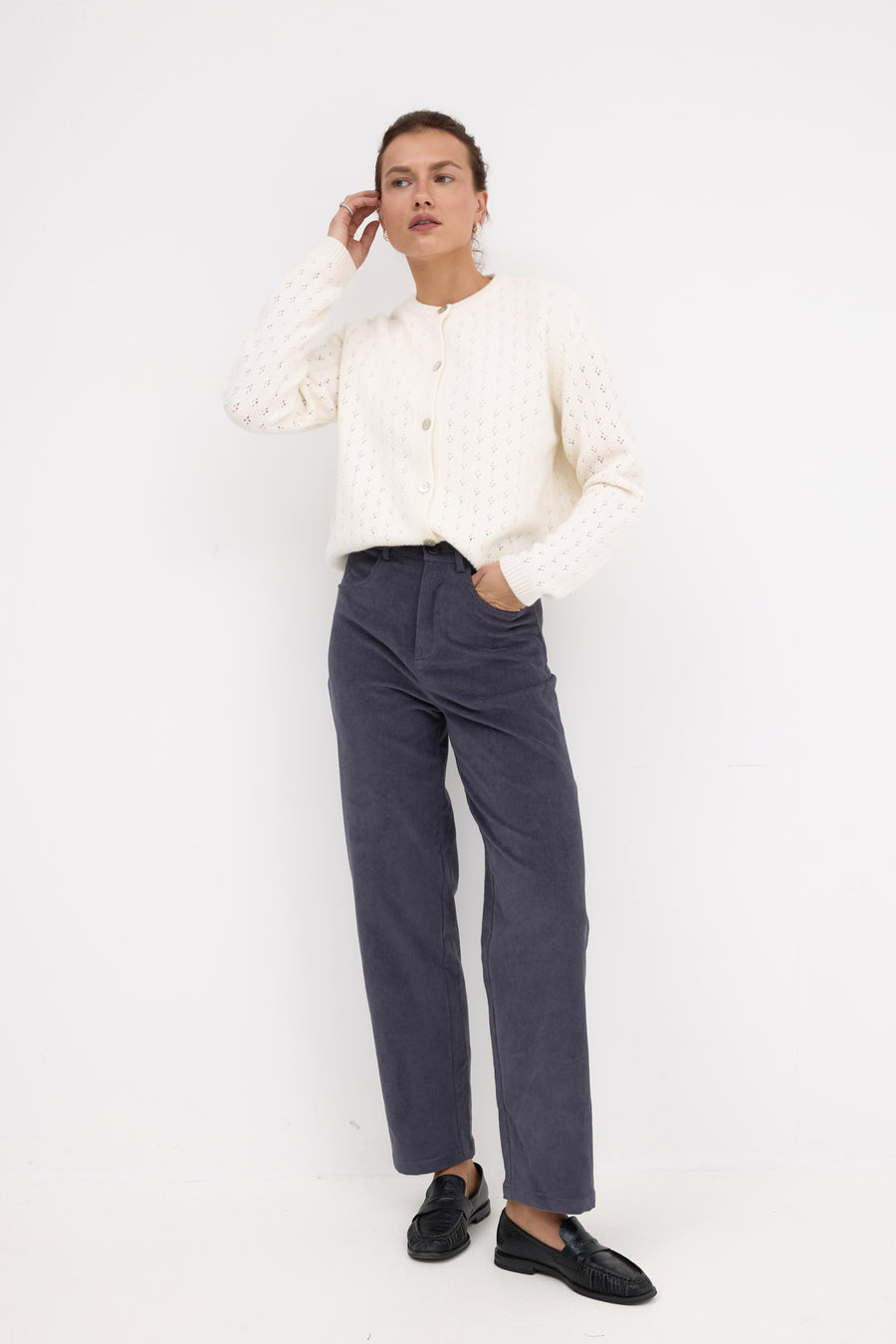 Trousers in cotton / 05 / 19 / volcanic sand