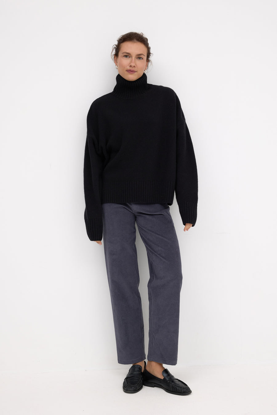 Trousers in cotton / 05 / 19 / volcanic sand