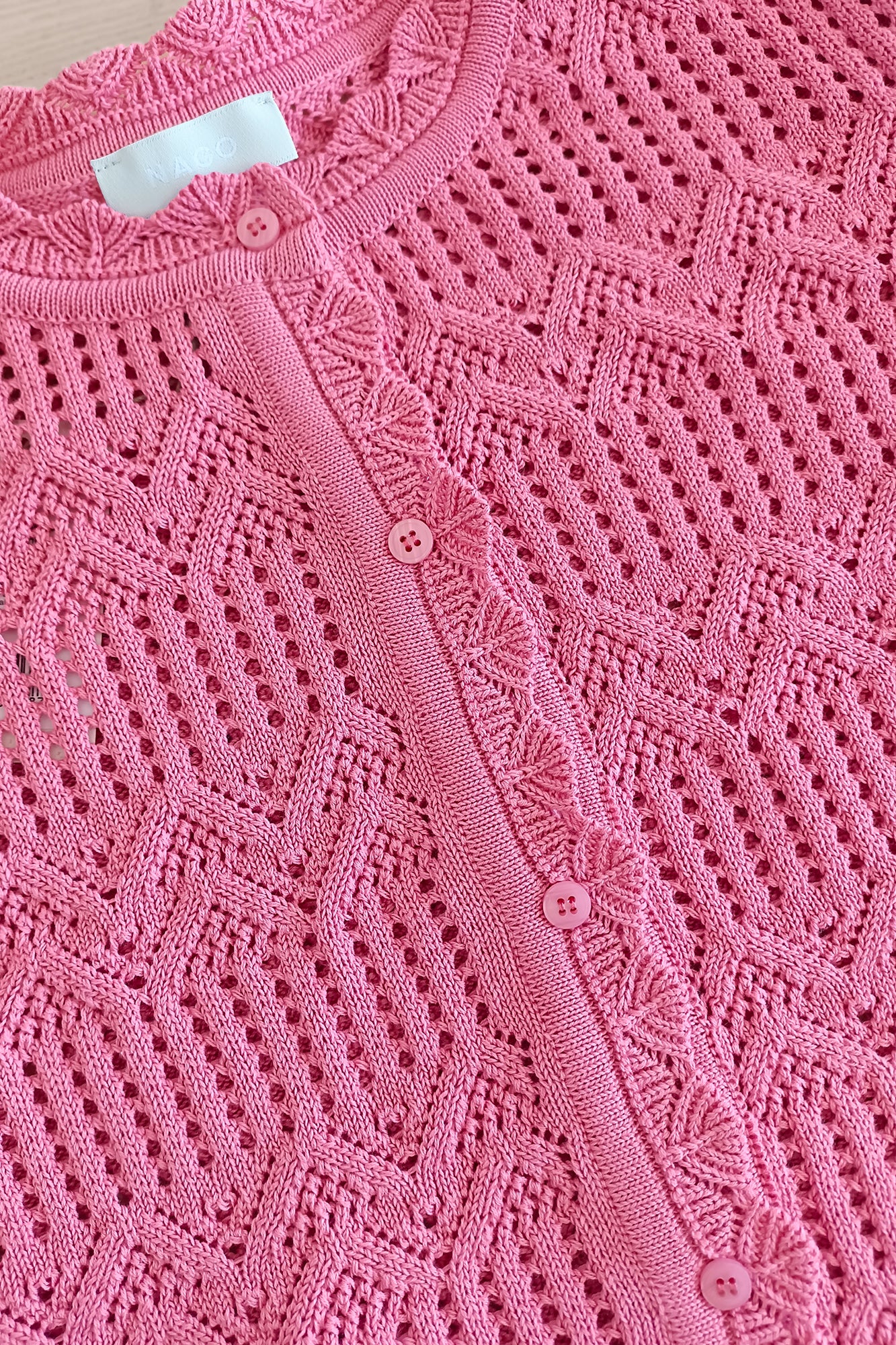 Cardigan in organic cotton / 16 / 26 / raspberry pink – NAGO