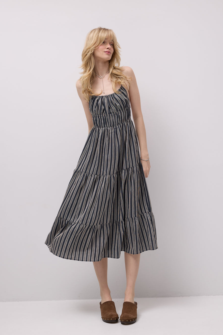Dress in modal / 03 / 41 / parisian night
