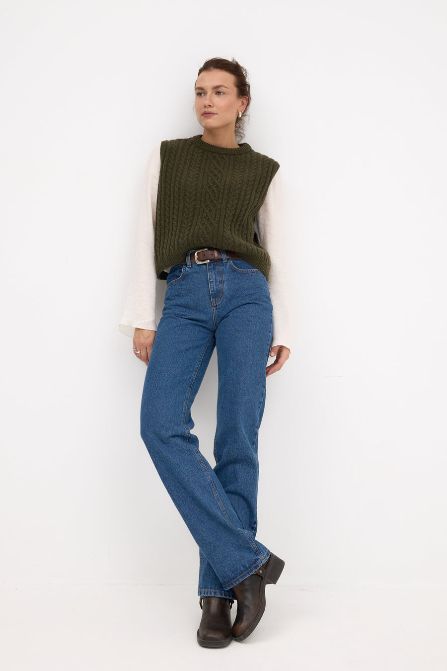 Vest in wool / 22 / 04 / forest shadow