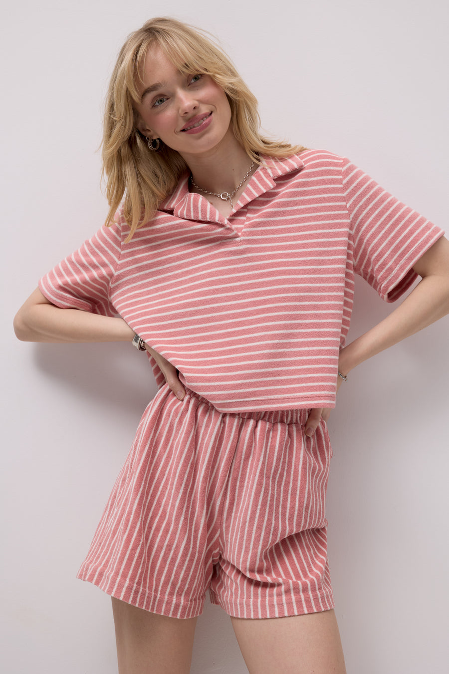 Shorts in cotton / 09 / 08 / coral stripes