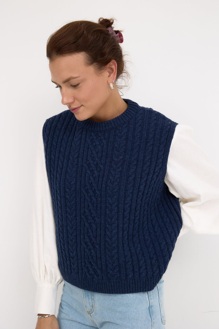 Vest in wool / 22 / 04 / night blue