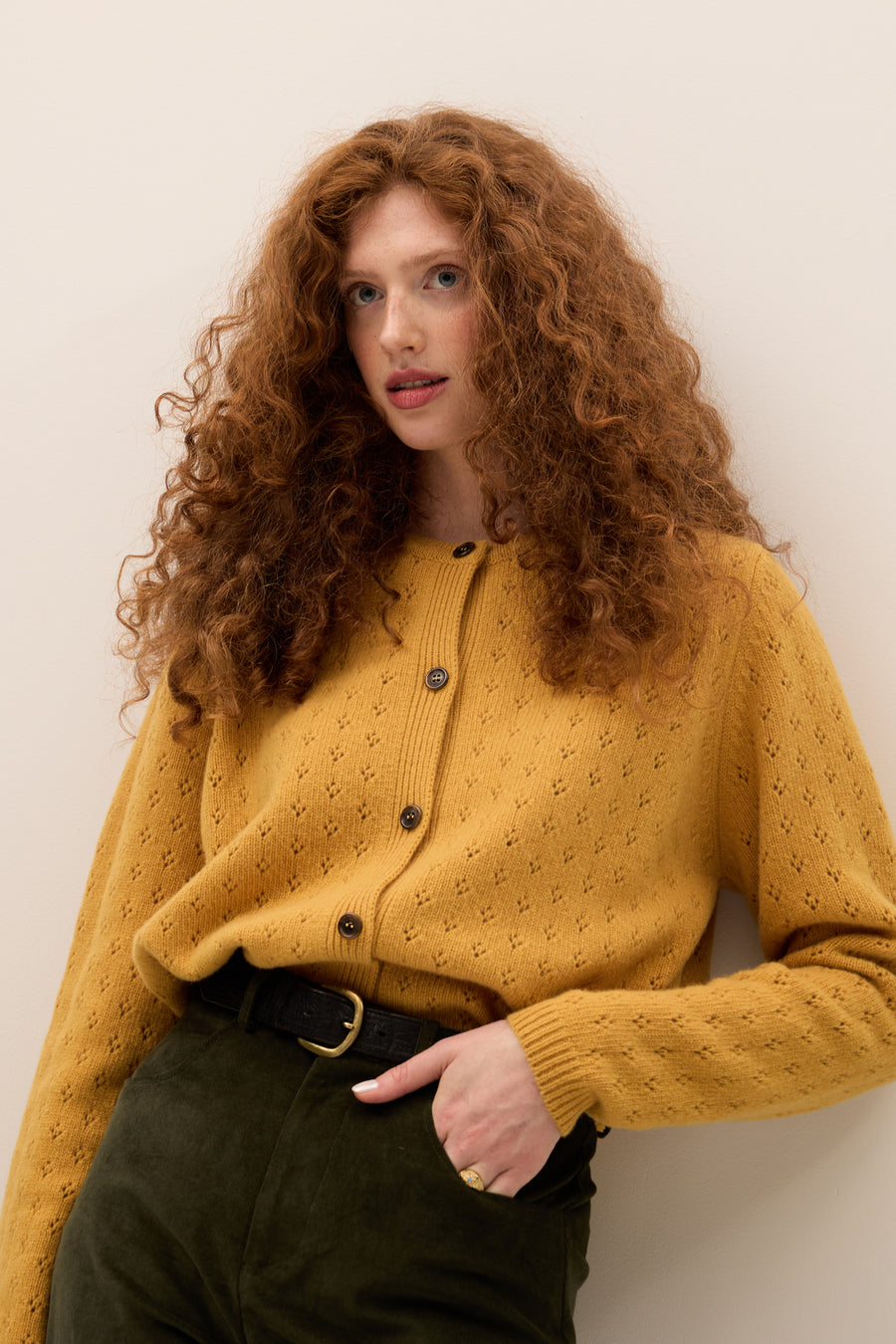 Cardigan in wool / 16 / 30 / sunflower yellow