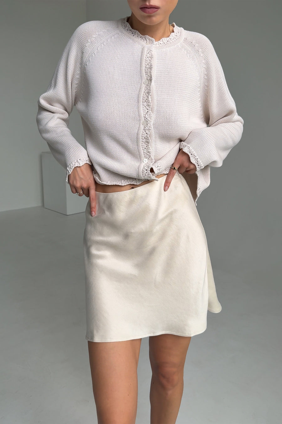 Skirt in viscose & lyocell blend / 07 / 16 / pearl white