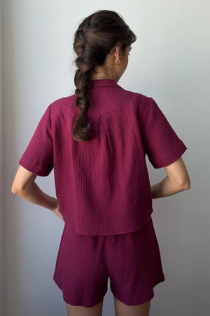 Shirt in cotton muslin / 12 / 01 / dark raspberry