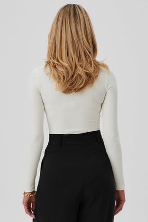 Turtleneck in organic cotton / 15 / 02 / cream white