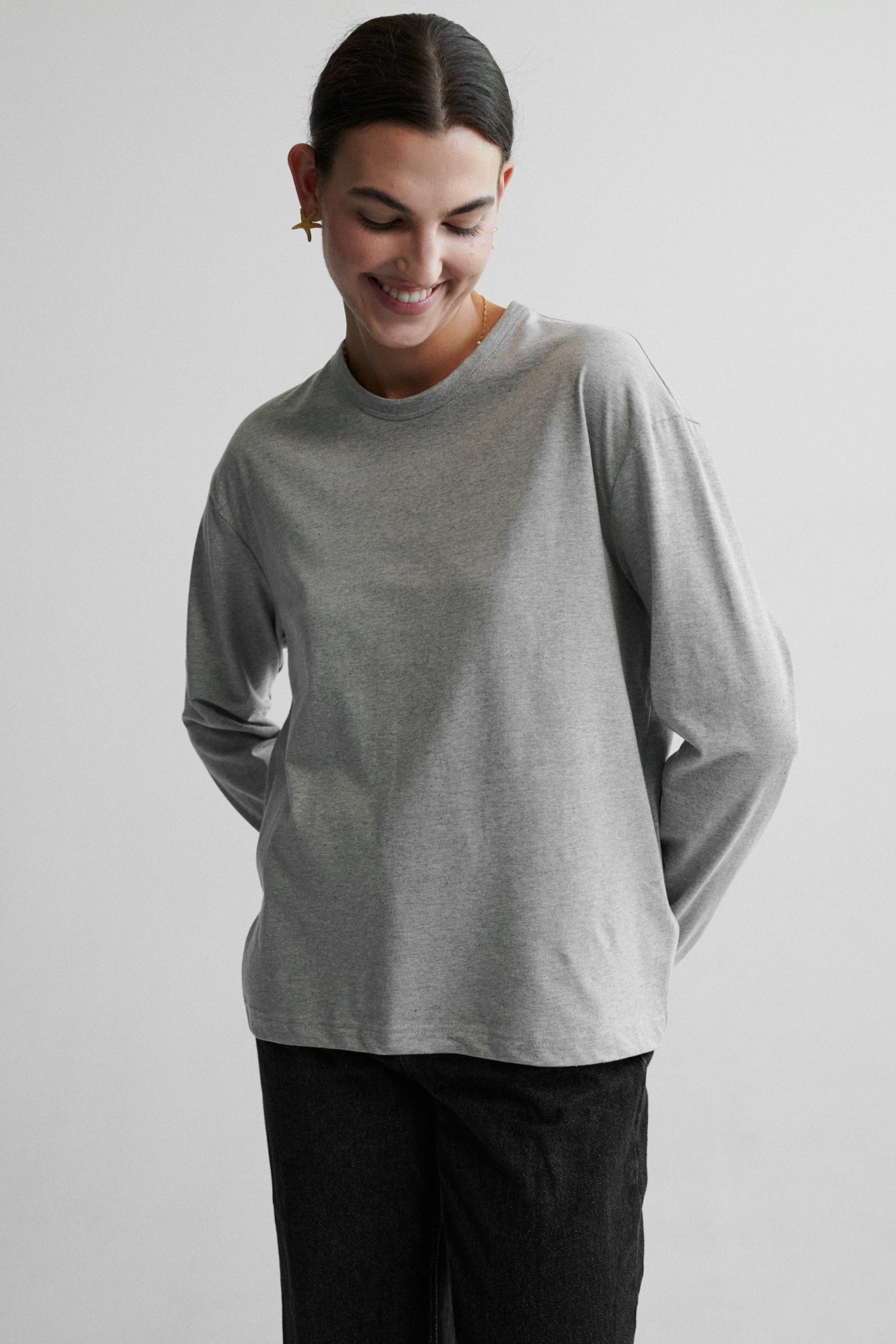 Longsleeve in cotton / 14 / 20 / mist grey ?The model is 178 cm tall and wears size XS/S?