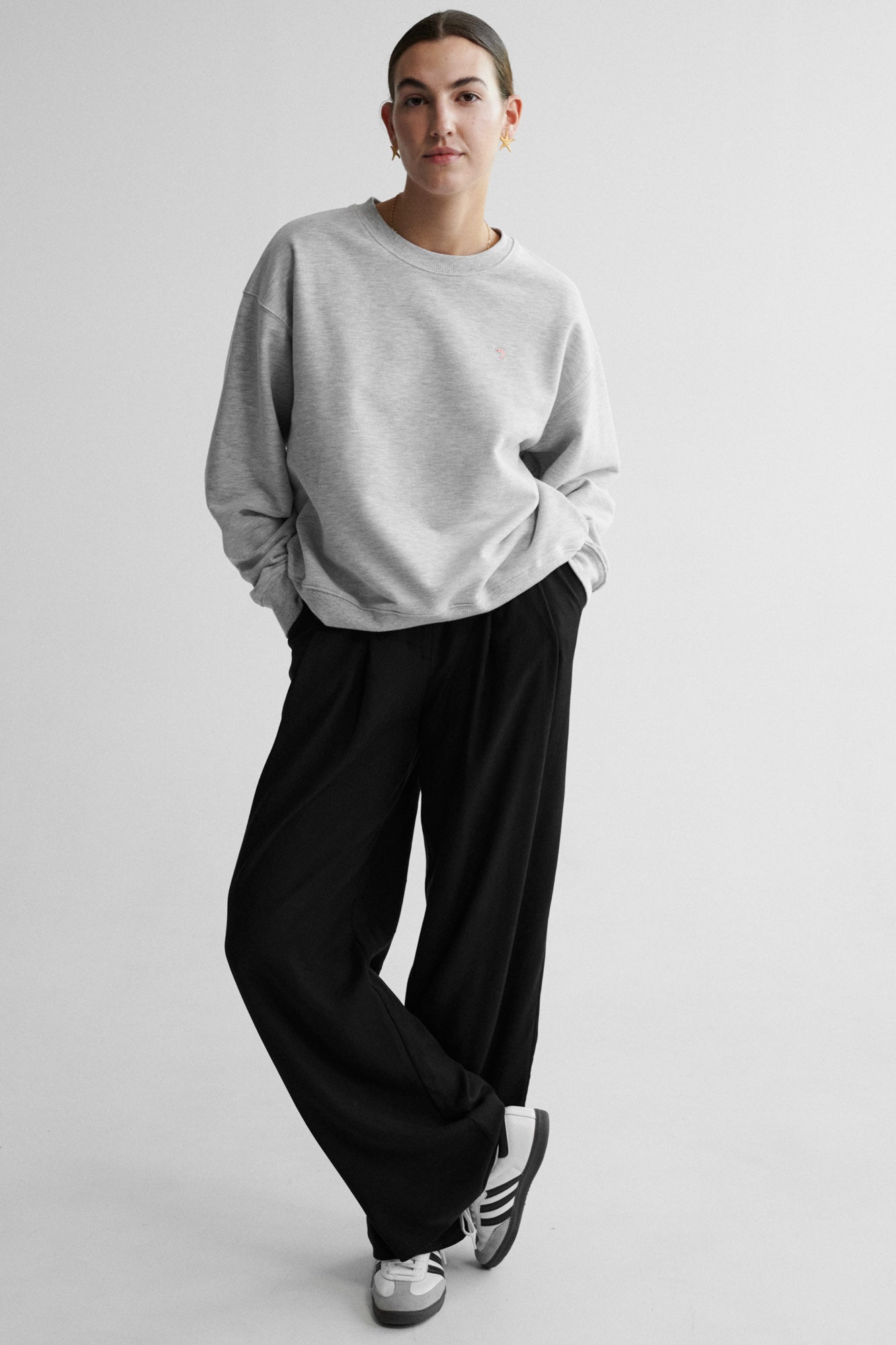 Sweatshirt in cotton / 17 / 16 / mist grey / shrimp