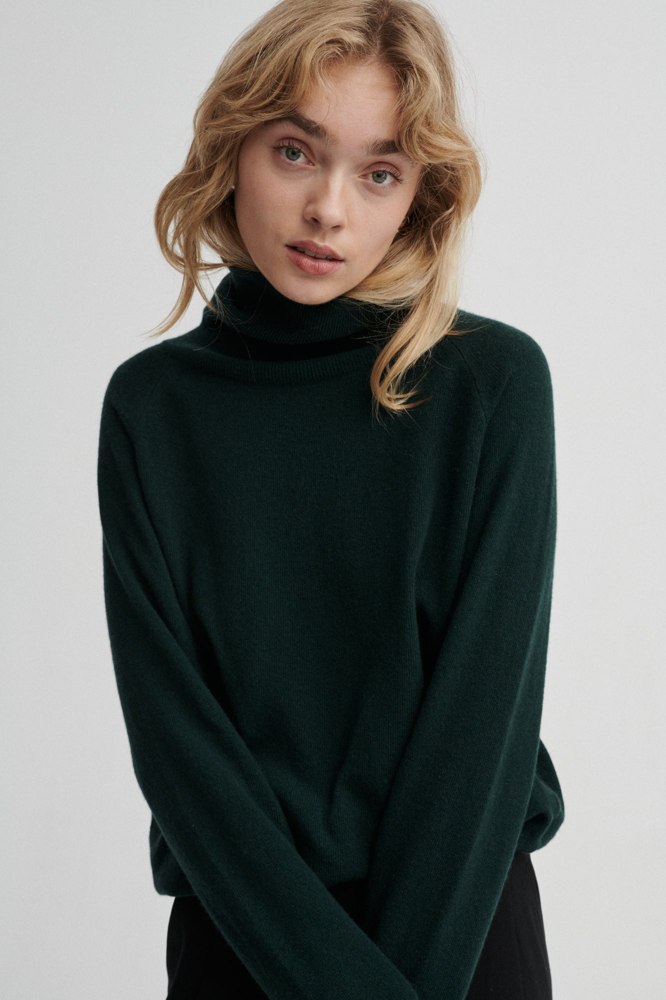 Sweater in cashmere / 16 / 13 / ivy green
