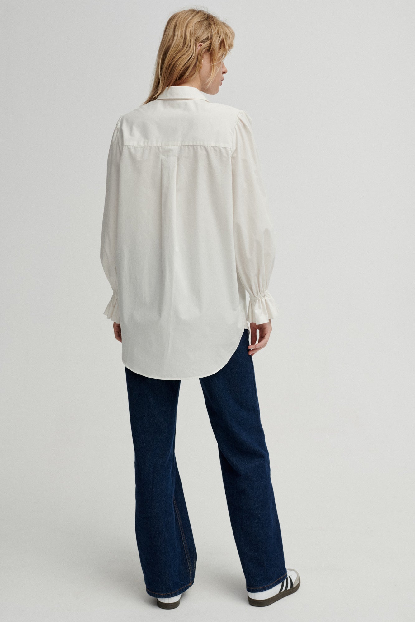 Shirt in organic cotton / 12 / 09 / cream white