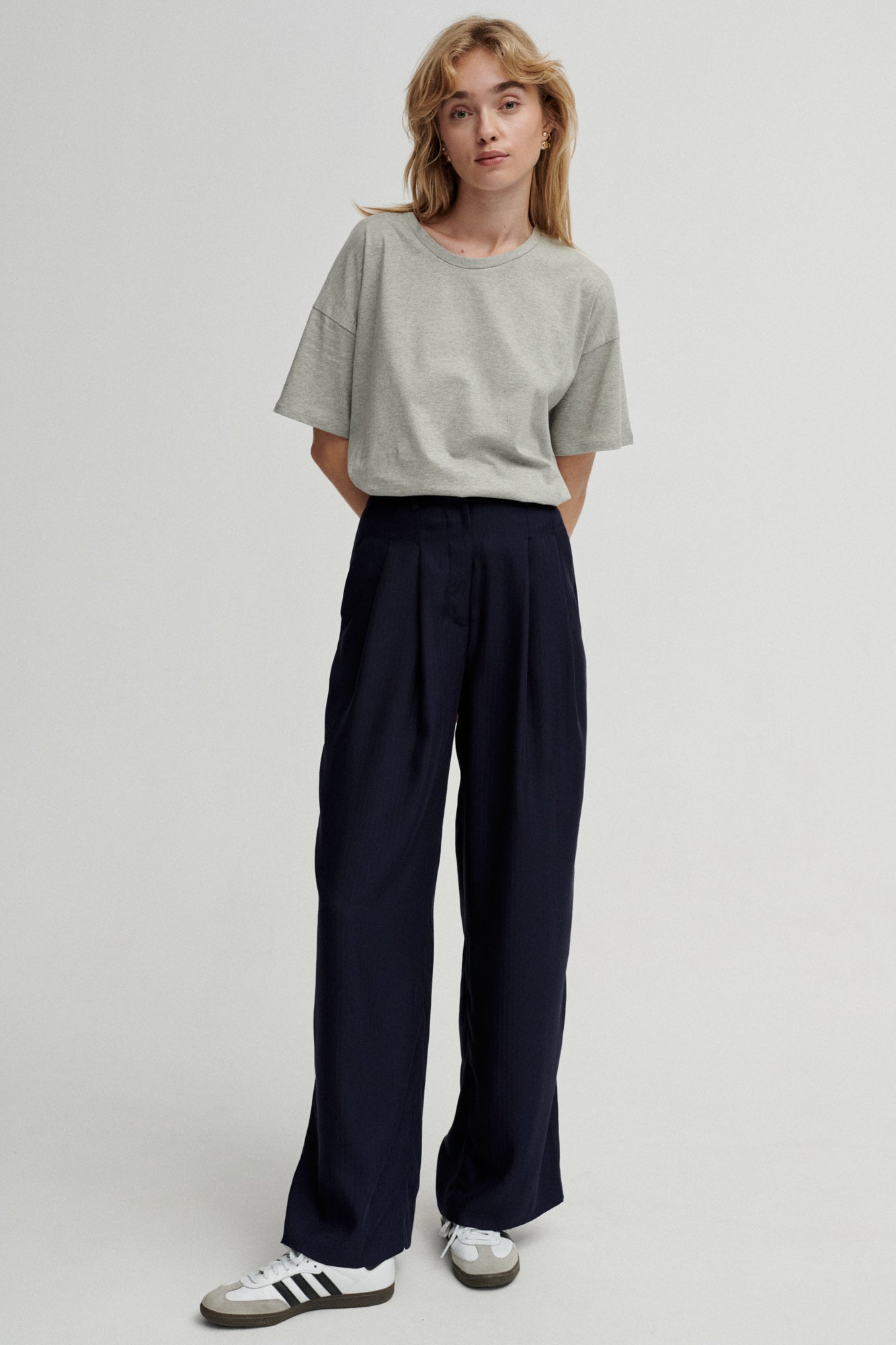 Lyocell trousers / 05 / 02 / blueberry