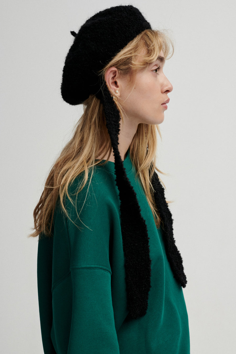 Alpaca bouclé beret / onyx black