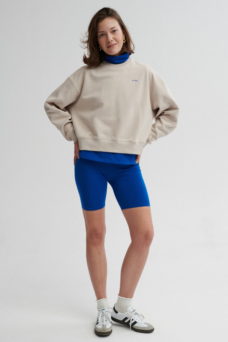 Biker shorts in fine cotton / 08 / 07 / ultramarine