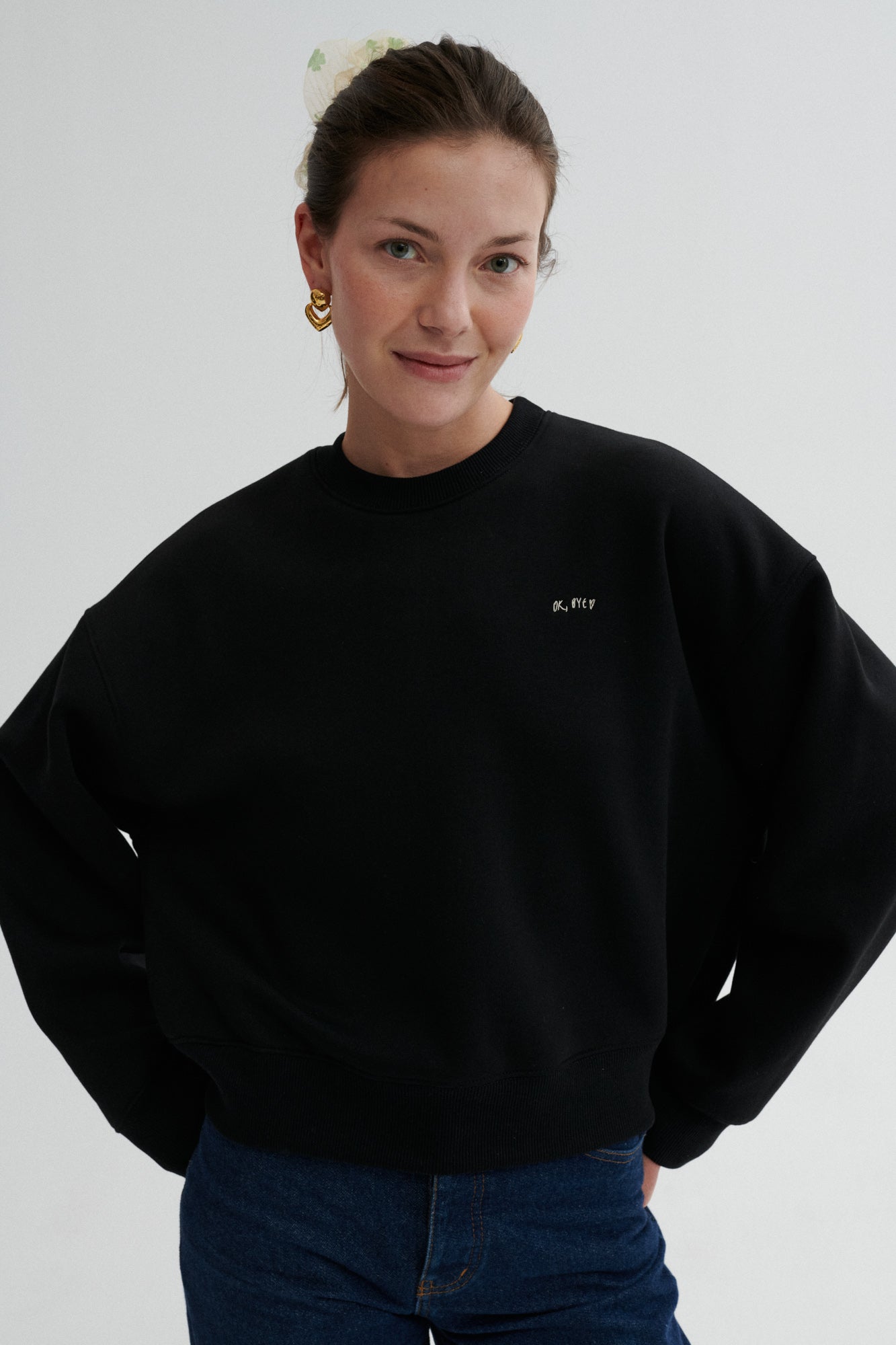 Sweatshirt in cotton / 17 / 17 / onyx black / embroidery