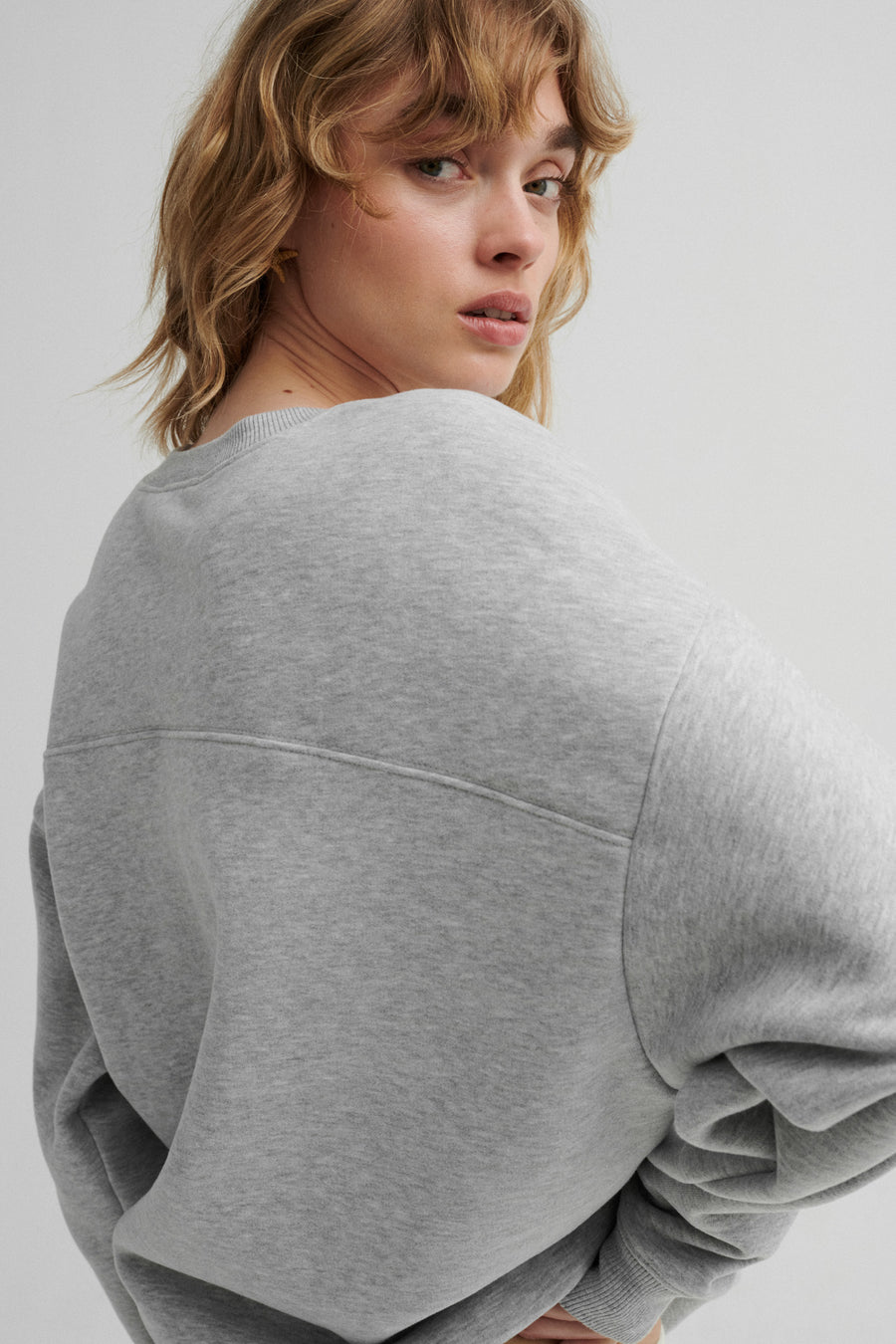 Sweatshirt in organic cotton / 17 / 19 / mist grey