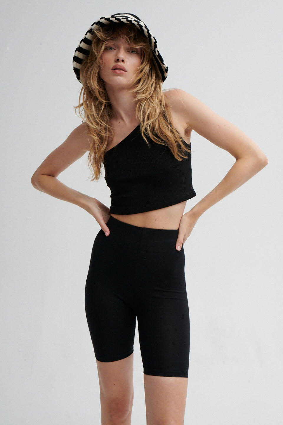 Top in organic cotton / 10 / 08 / onyx black