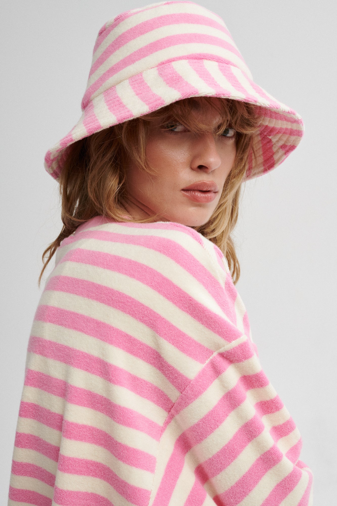 Terry cotton bucket hat / 21 / 09 / pink stripes