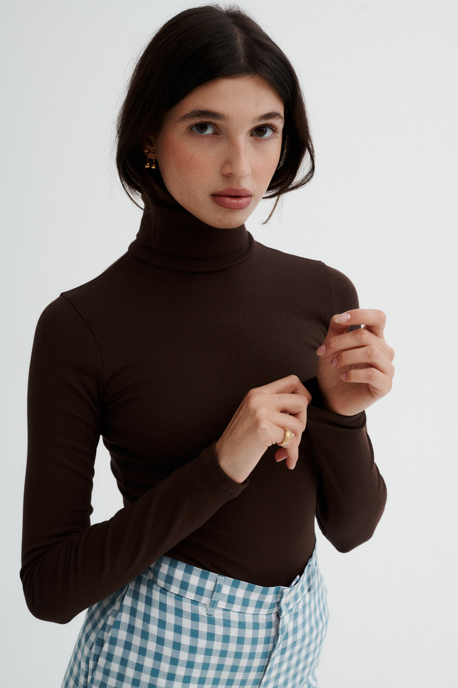 Turtleneck in organic cotton / 15 / 02 / dark chocolate