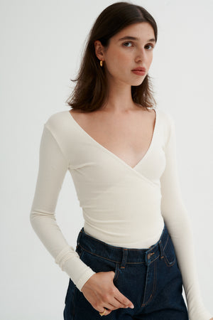 Bodysuit in organic cotton / 01 / 06 / cream white