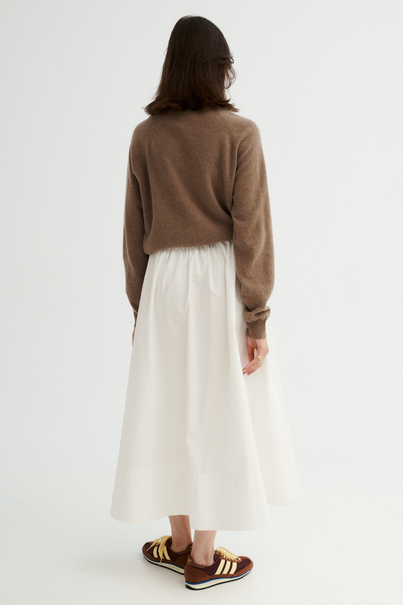 Sweater in merino wool / 16 / 13 / antique brown