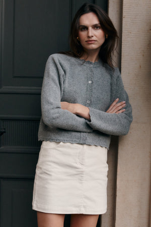 Cardigan in wool / 16 / 15 / mist grey  *cotton-corduroy-skirt-07-12-cream-white*?Model is 180cm tall and wears size XS/S?