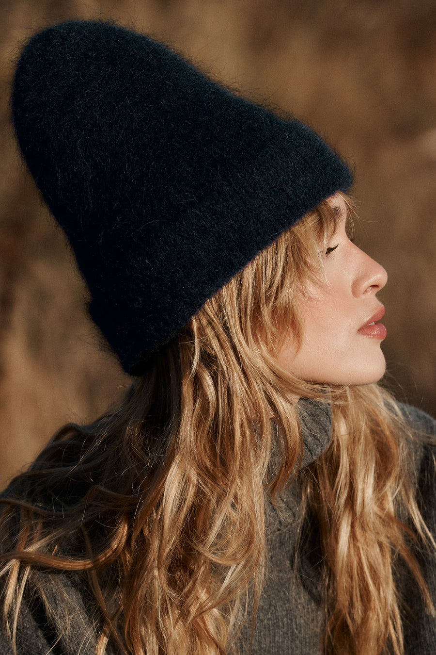 Beanie in mohair & alpaca blend / 21 / 15 / night blue