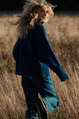 Turtleneck in wool / 16 / 16 / dark indigo