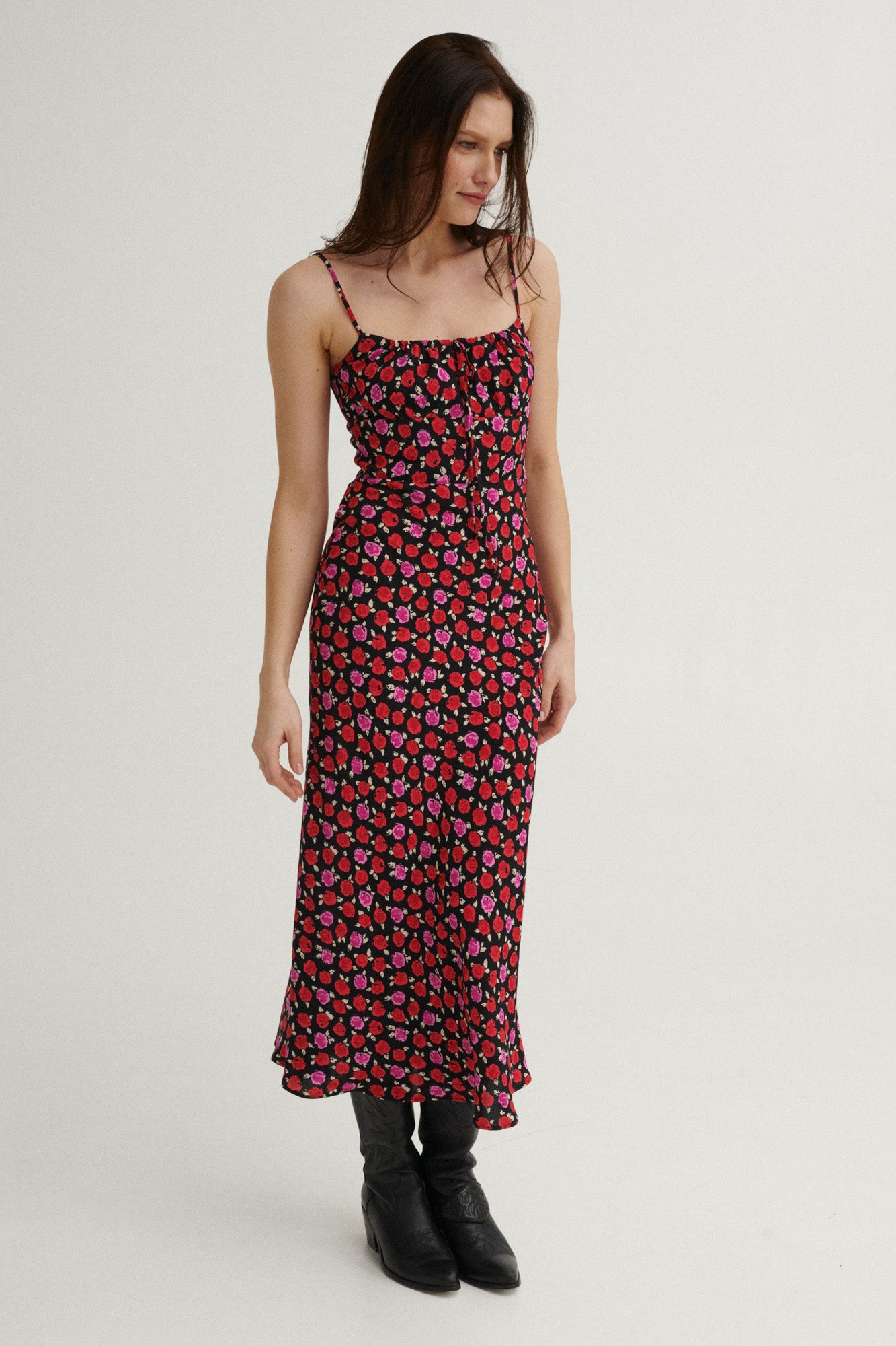 Dress in viscose / 03 / 27 / rose garden