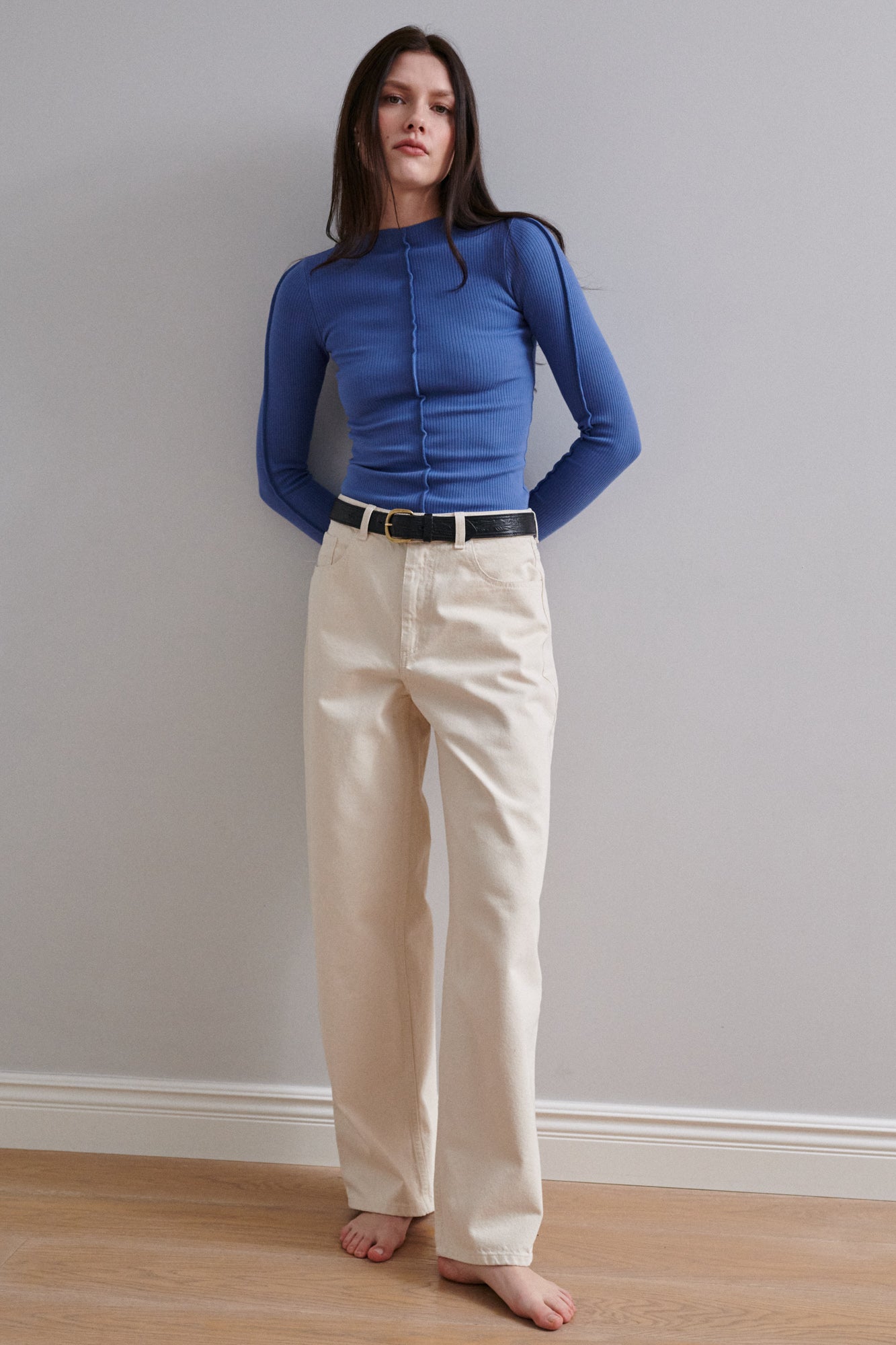 Diagonal trousers / 05 / 21 / unbleached