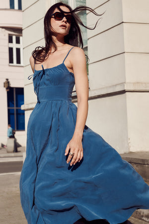 Dress in modal / 03 / 23 / galaxy blue