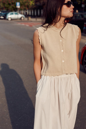 Vest in organic cotton / 22 / 01 / light butter