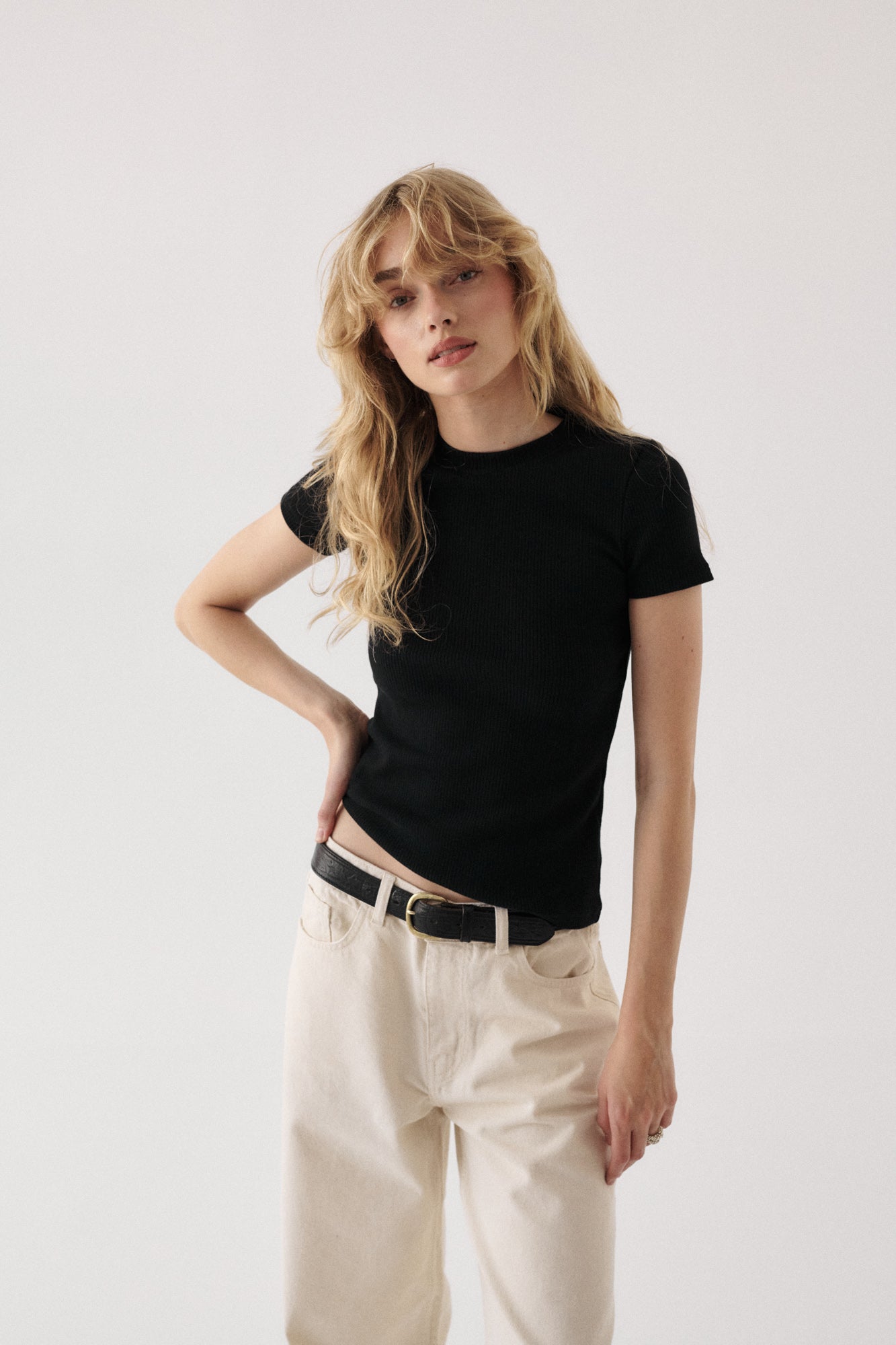 T-shirt in organic cotton / 13 / 04 / onyx black