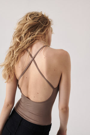 Bodysuit in viscose / 01 / 43 / mocha coffee