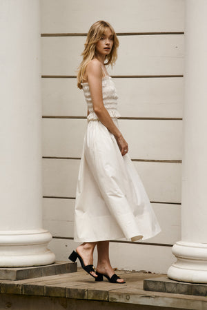 Skirt in organic cotton / 07 / 11 / vanilla cream  *top-in-cotton-11-04-vanilla-cream* ?The model is 179 cm tall and is wearing size XS?