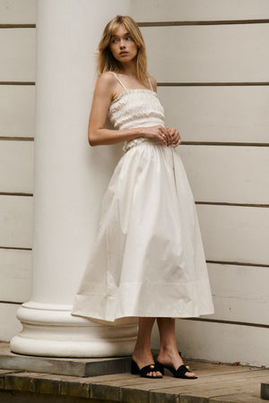 Skirt in organic cotton / 07 / 11 / vanilla cream  *top-in-cotton-11-04-vanilla-cream* ?The model is 179 cm tall and is wearing size XS?