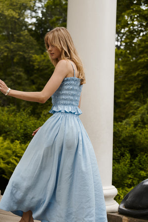 Top in modal / 11 / 04 / glacier blue *skirt-in-modal-07-11-glacier-blue* ?The model is 179 cm tall and is wearing size XS?