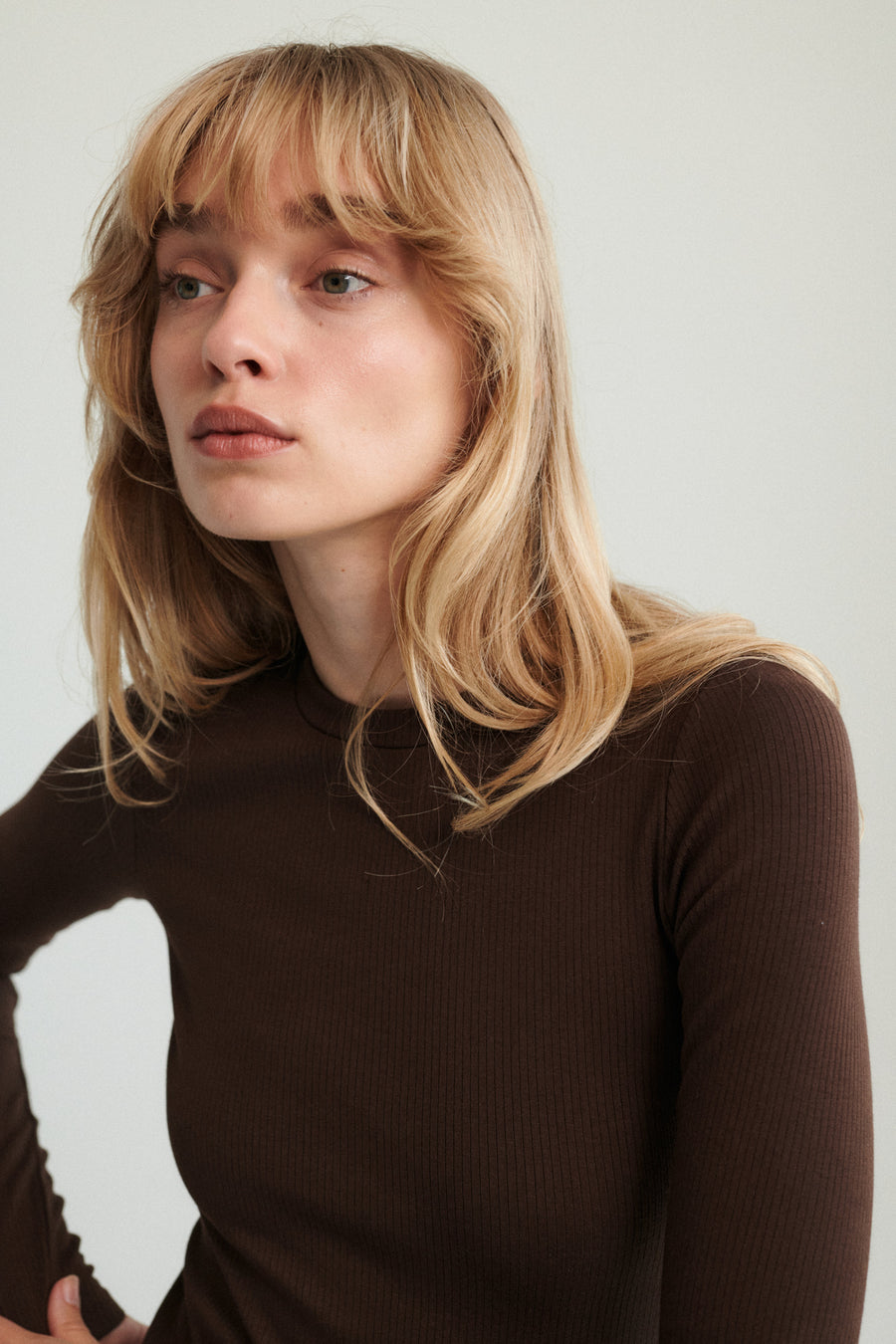 Longsleeve in organic cotton / 14 / 23 / dark chocolate