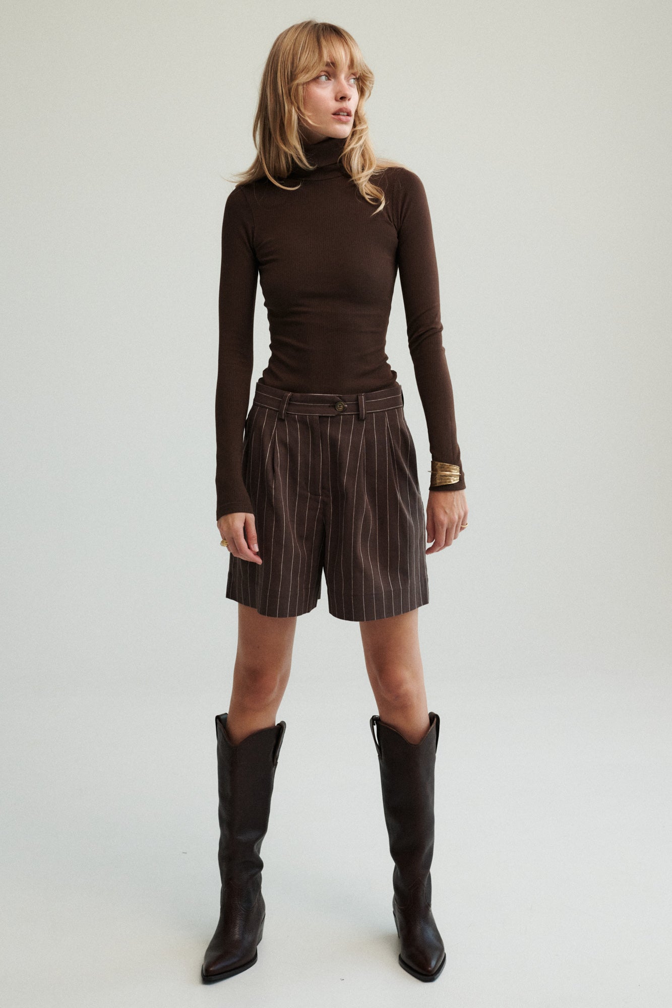 Turtleneck in organic cotton / 15 / 08 / dark chocolate