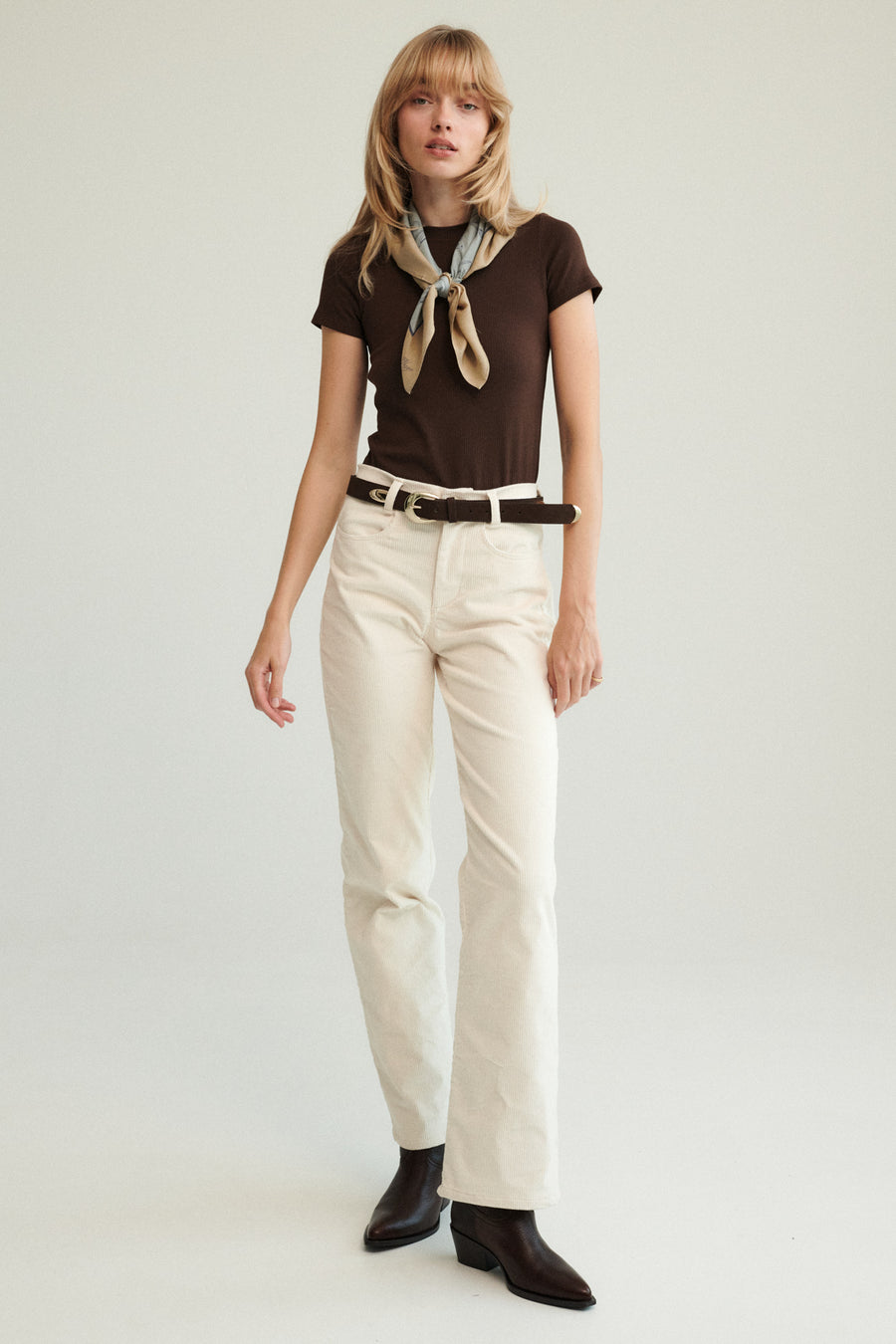 T-shirt in organic cotton / 13 / 04 / dark chocolate