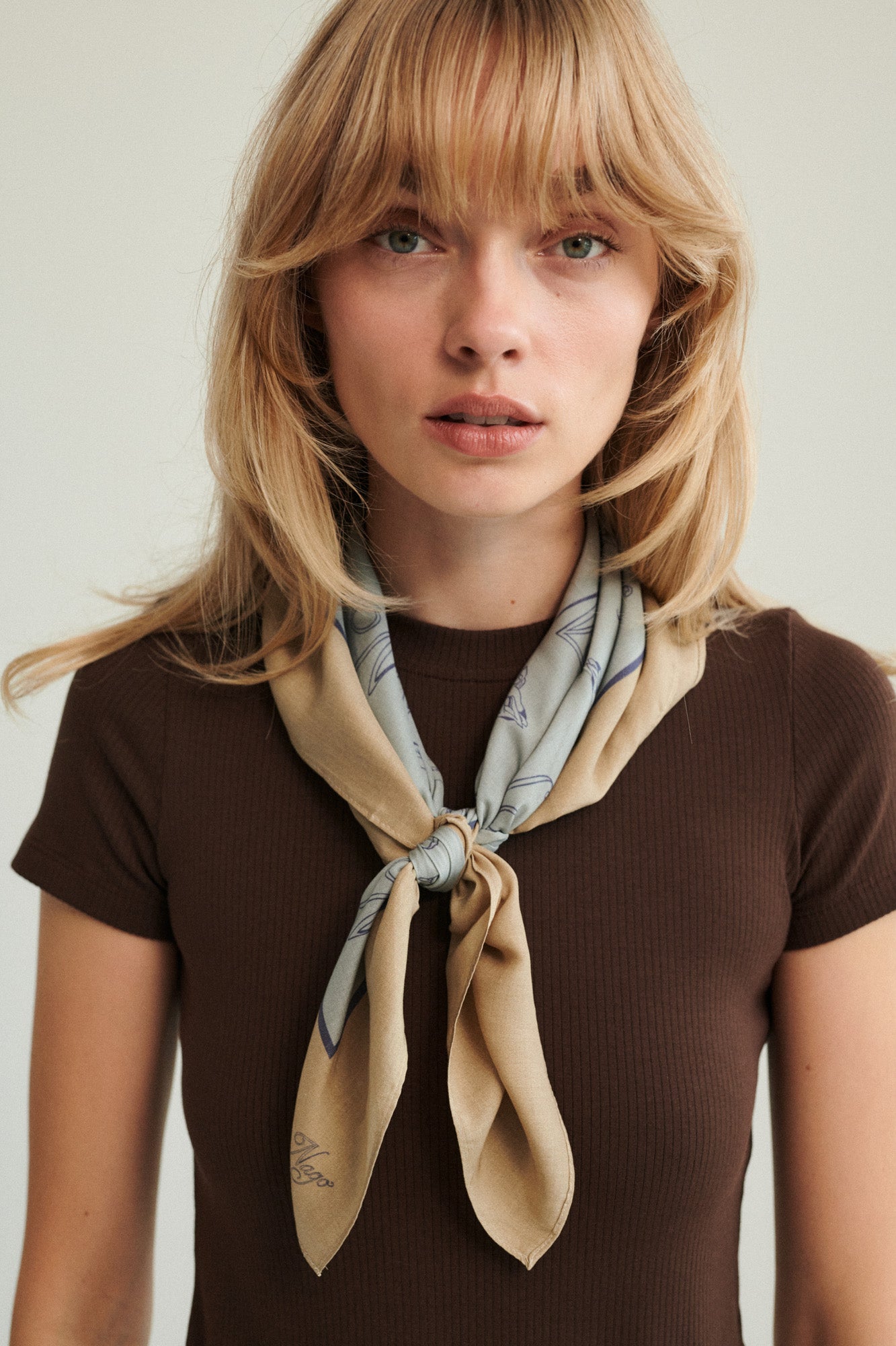 T-shirt in organic cotton / 13 / 04 / dark chocolate