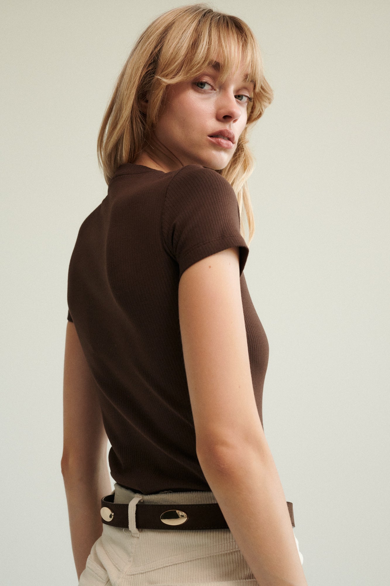 T-shirt in organic cotton / 13 / 04 / dark chocolate