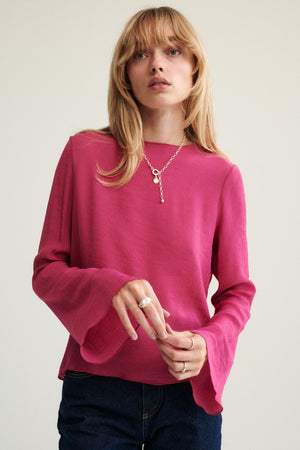 Blouse in viscose / 12 / 21 / wild orchid