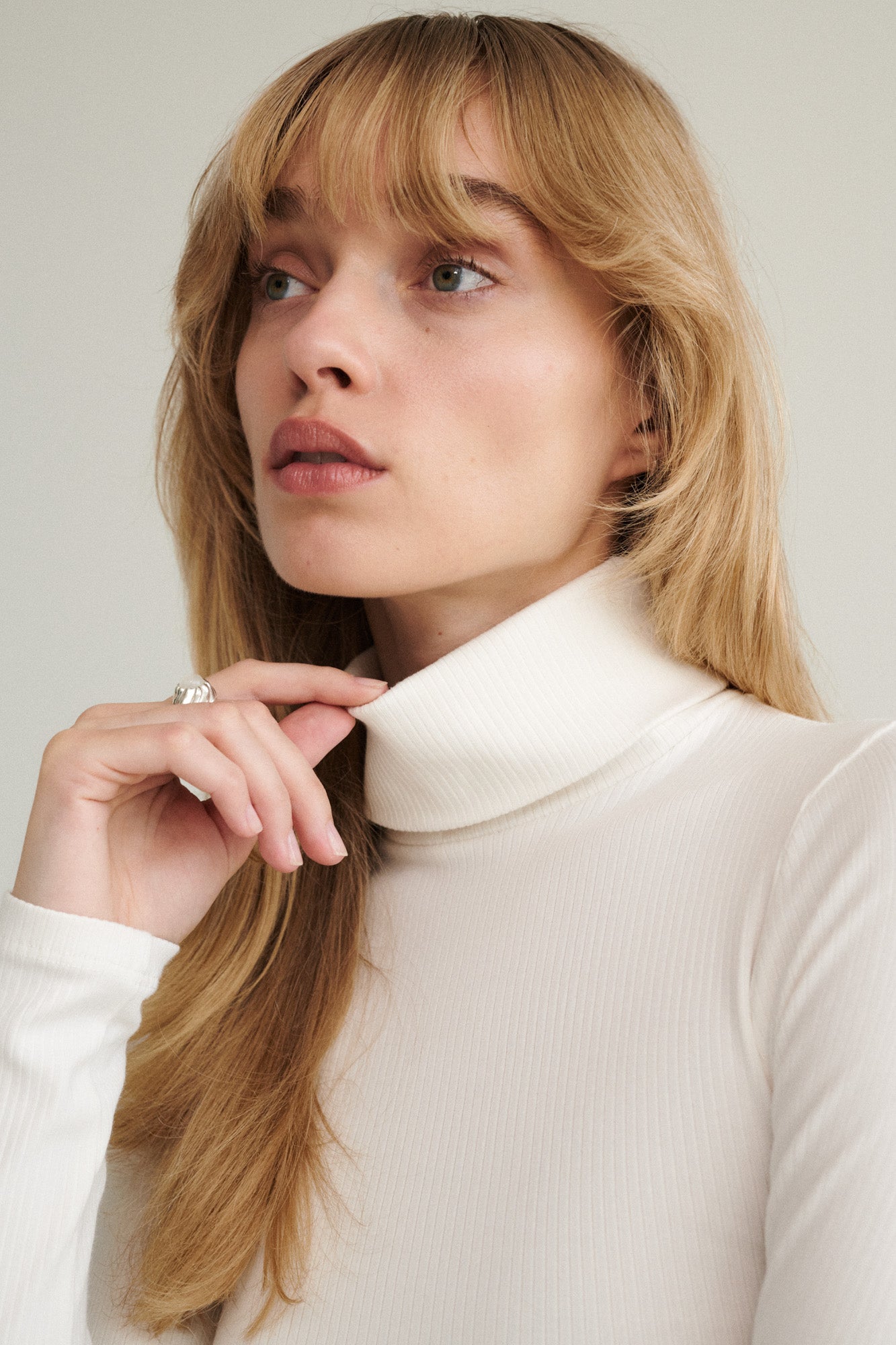 Turtleneck in organic cotton / 15 / 08 / cream white