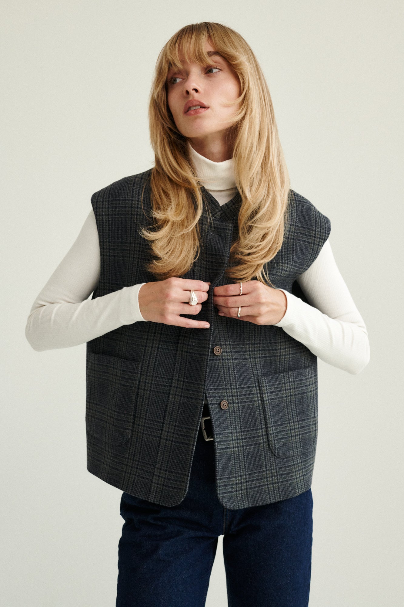 Vest in wool / 22 / 02 / silver lake