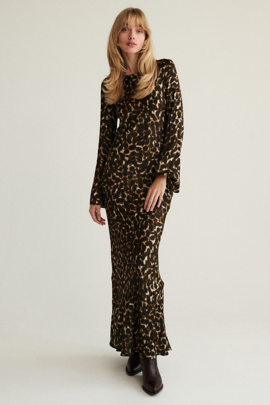 Dress in viscose / 03 / 34 / autumn brown