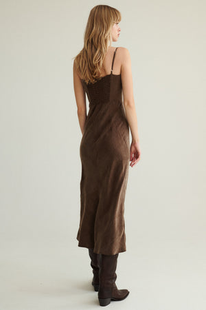 Dress in lyocell & viscose blend / 03 / 27 / milk chocolate